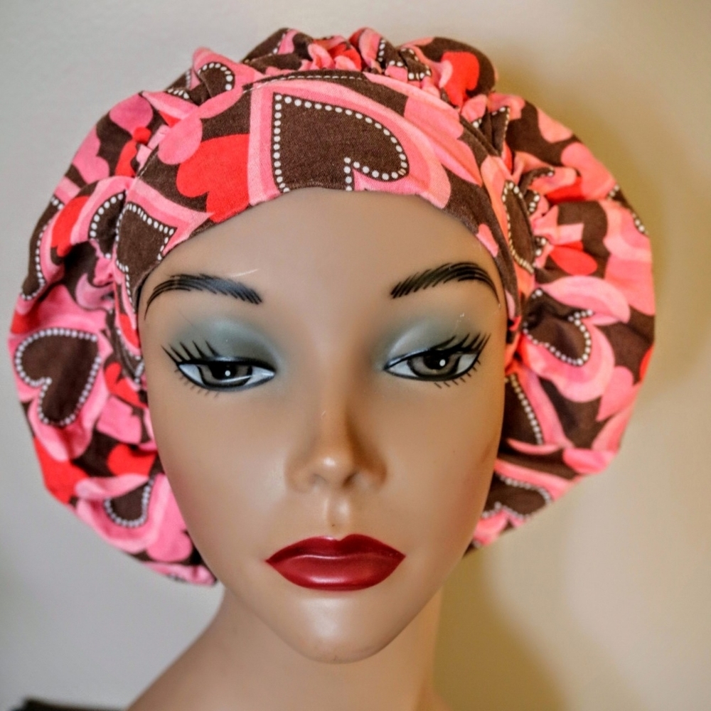 Bouffant scrub hat, Hearts